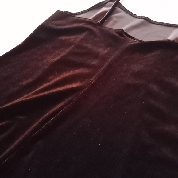 Chocolate brown velvet mini dress - Picture 7 of 7